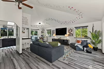 1602 151st Place SW, Lynnwood, WA 98087 - Photo 4