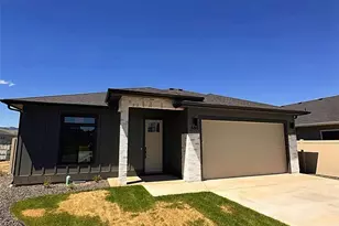 550 S Oasis Loop, East Wenatchee, WA 98802 - Photo 2