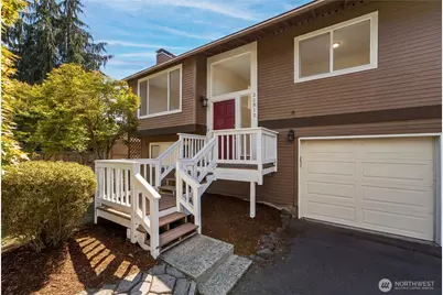 21812 2nd Avenue SE, Bothell, WA 98021 - Photo 2