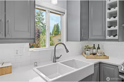 21812 2nd Avenue SE, Bothell, WA 98021 - Photo 10