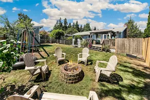 310 Pine St, Edmonds, WA 98020 - Photo 16