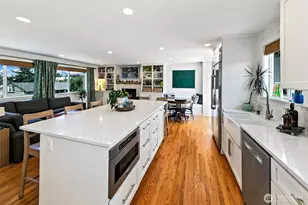 310 Pine St, Edmonds, WA 98020 - Photo 8