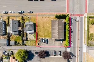 703 Broadway St, Arlington, WA 98223 - Photo 2