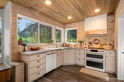 822 Little Spokane River Road, Newport, WA 99156 - Photo 8