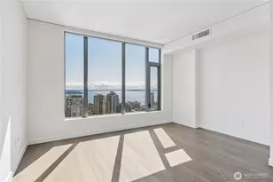 2510 6th St, Seattle, WA 98121 - Photo 6