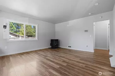 1041 Mitchell Avenue, Port Orchard, WA 98366 - Photo 6