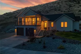 926 Long Dr, Chelan, WA 98816 - Photo 4