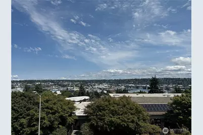 3661 24th Place W #306, Seattle, WA 98199 - Photo 32