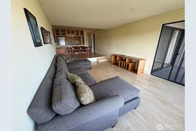 3661 24th Place W #306, Seattle, WA 98199 - Photo 6