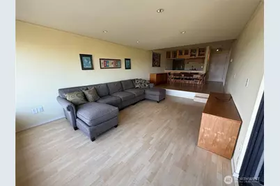 3661 24th Place W #306, Seattle, WA 98199 - Photo 4