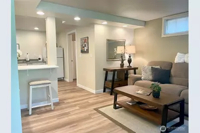 23042 NE 8th Street, Sammamish, WA 98074 - Photo 22