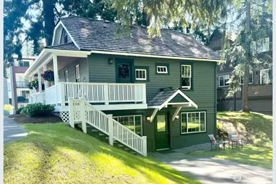 23042 NE 8th Street, Sammamish, WA 98074 - Photo 18