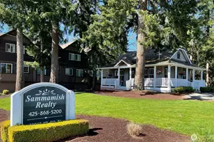 23042 NE 8th St, Sammamish, WA 98074 - Photo 2