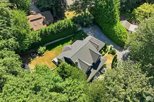 12217 NE 100th St, Kirkland, WA 98033 - Photo 38