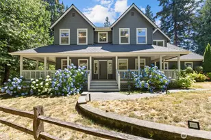 12217 NE 100th St, Kirkland, WA 98033 - Photo 2