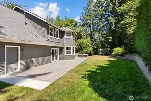 12217 NE 100th St, Kirkland, WA 98033 - Photo 34