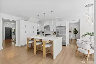 12217 NE 100th St, Kirkland, WA 98033 - Photo 18