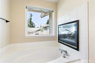 4119 156th St SW, Lynnwood, WA 98087 - Photo 8