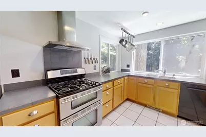 6937 Foothill Drive SW, Olympia, WA 98512 - Photo 16