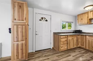 8397 Golden Valley Blvd, Maple Falls, WA 98266 - Photo 10