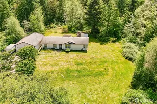 1320 SW Hollyhock Ln, Port Orchard, WA 98366 - Photo 2