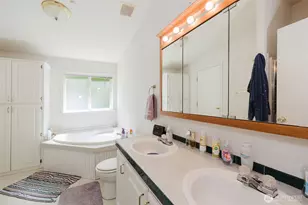1320 SW Hollyhock Ln, Port Orchard, WA 98366 - Photo 16