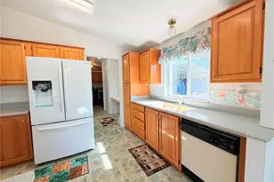 418 N 16th St, Elma, WA 98541 - Photo 8