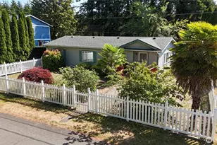 418 N 16th St, Elma, WA 98541 - Photo 1