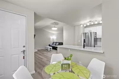 12404 E Gibson Road #K303, Everett, WA 98204 - Photo 6