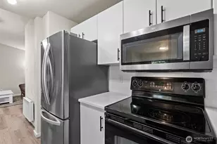 12404 E Gibson Rd, Everett, WA 98204 - Photo 4
