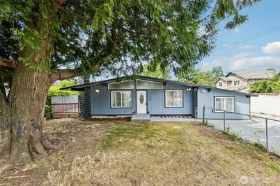 13039 24th Avenue S, Seattle, WA 98168 - Photo 1