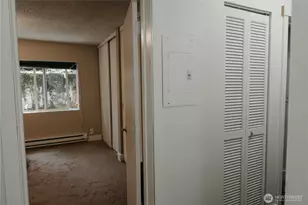 924 Shorewood Dr, Bremerton, WA 98312 - Photo 26