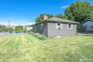 1385 Tedford St SE, East Wenatchee, WA 98802 - Photo 30