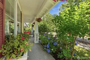 7021 Carmichael Ave SE, Snoqualmie, WA 98065 - Photo 4