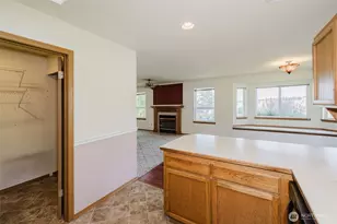 5305 Harbor Ridge Dr, Bremerton, WA 98312 - Photo 18