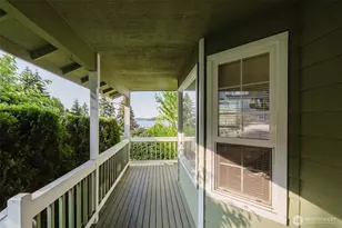 5305 Harbor Ridge Dr, Bremerton, WA 98312 - Photo 4
