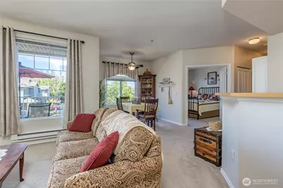 6137 Hazel Loop SE #B, Auburn, WA 98092 - Photo 16