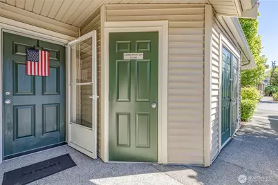 6137 Hazel Loop SE #B, Auburn, WA 98092 - Photo 22