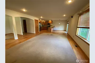 31672 Military Road S, Auburn, WA 98001 - Photo 2