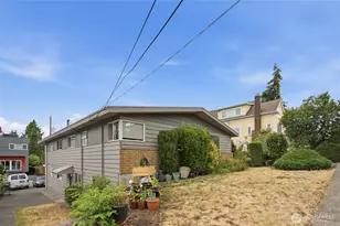 3637 Woodlawn Ave N, Seattle, WA 98103 - Photo 4