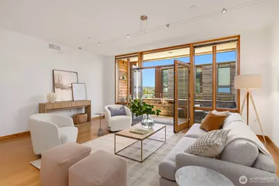 211 Wyatt Way NW #B204, Bainbridge Island, WA 98110 - Photo 8