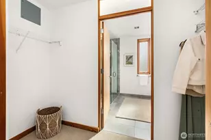 211 Wyatt Way NW, Bainbridge Island, WA 98110 - Photo 22