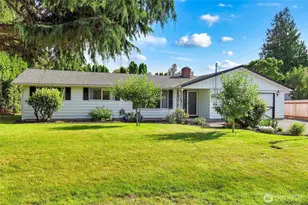 1217 S Walnut St, Burlington, WA 98233 - Photo 1