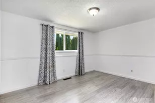 1217 S Walnut St, Burlington, WA 98233 - Photo 18