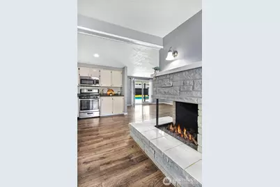 1217 S Walnut Street, Burlington, WA 98233 - Photo 12