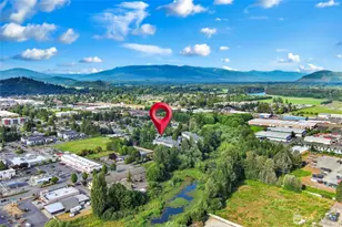 1217 S Walnut St, Burlington, WA 98233 - Photo 4