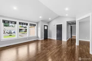20205 120th St Ct E, Bonney Lake, WA 98391 - Photo 12