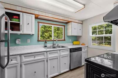 1649 SW Wildwood Road, Port Orchard, WA 98367 - Photo 12