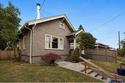 119 N 83rd Street, Seattle, WA 98103 - Photo 1
