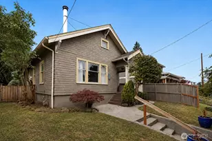 119 N 83rd St, Seattle, WA 98103 - Photo 1